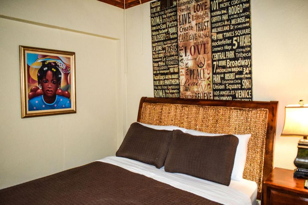 Brownstone Guesthouses Seabeach