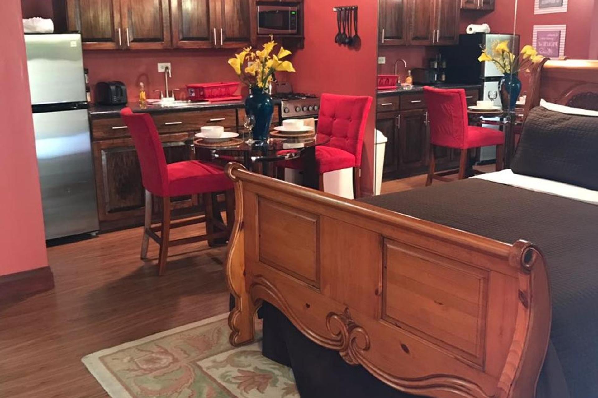 Brownstone Guesthouses Seabeach